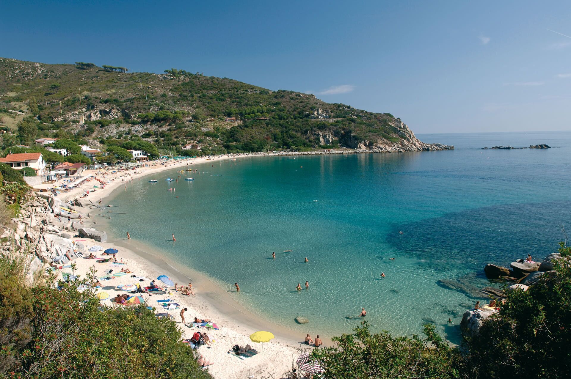 Una playa cerca