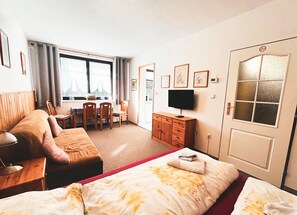 1 bedroom, Internet, bed sheets