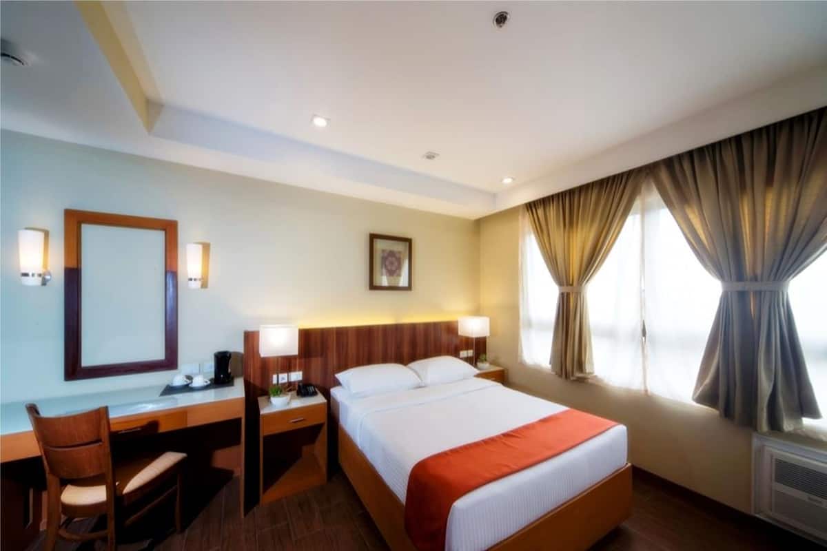 Kamar Twin Deluks, 1 Tempat Tidur Twin | Minibar, meja kerja, tempat tidur lipat/tambahan, dan Wi-Fi gratis