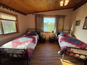 4 habitaciones, tabla de planchar con plancha y wifi gratis 