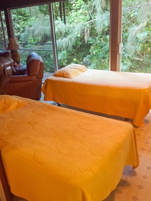 2 chambres, surmatelas, fer et planche Ă repasser, Wi-Fi