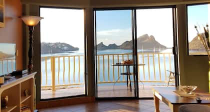 AMAZING VIEWS from this spacious 2 bed 2 bath