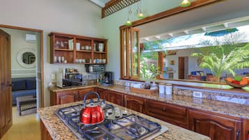 Superior Villa, 4 Bedrooms, Private Pool, Ocean View | Private kitchen | Fridge, microwave, oven, stovetop