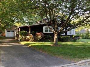 Exterior - Home page of Southampton Village (Southampton)