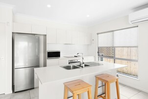 Luxury Villa, 3 Bedrooms | Private kitchen | Full-size fridge, microwave, oven, stovetop