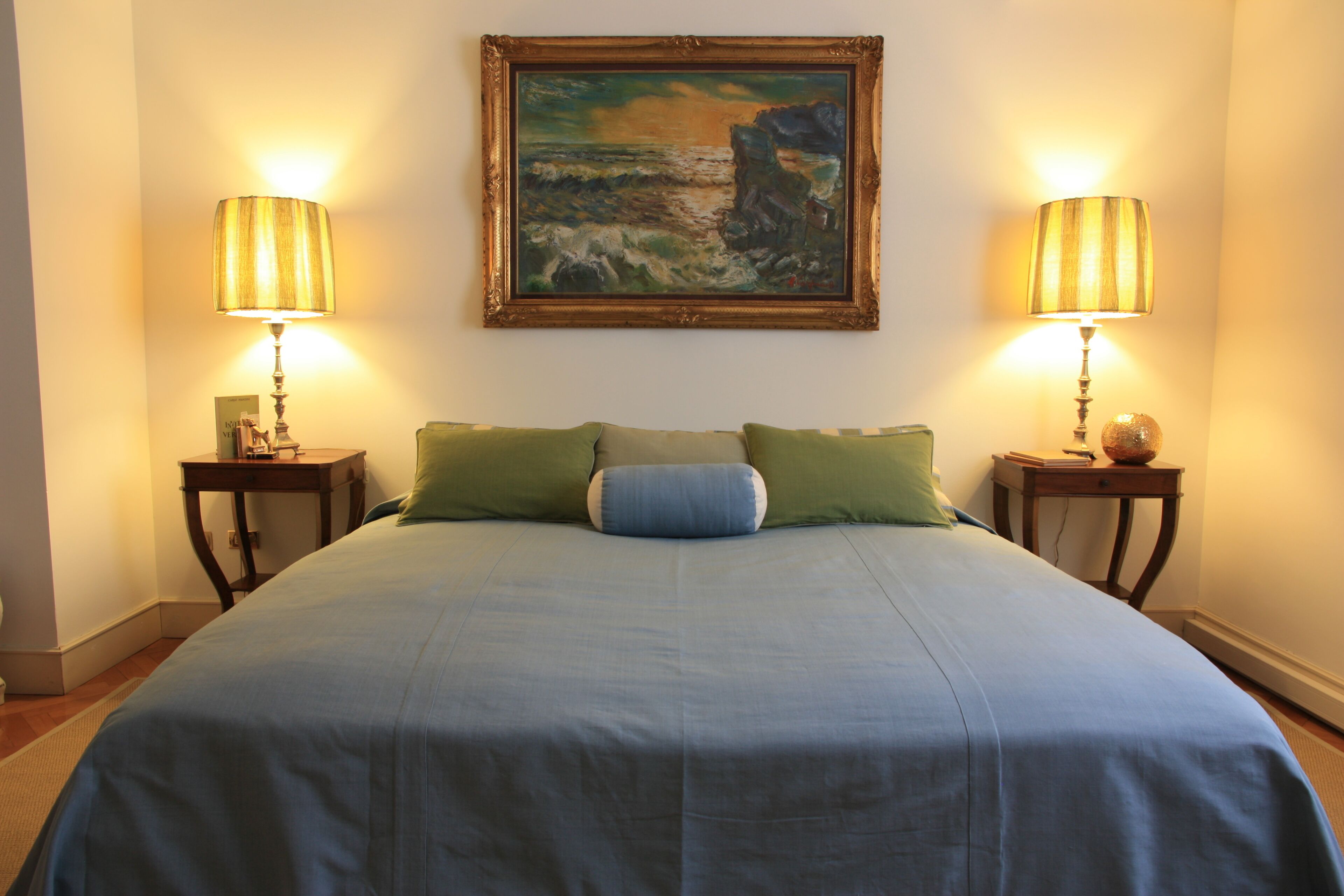 3 bedrooms, in-room safe, desk, iron/ironing board