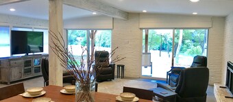 Comfort Acres on the Guadalupe River Ranch (secluded) House and Small Party Barn