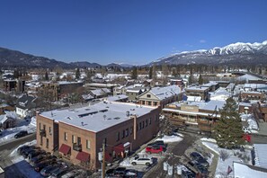 Estacionamiento en la propiedad 