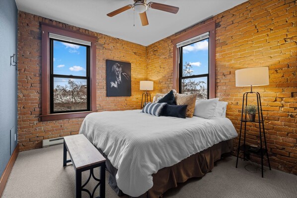 2 camere, ferro/asse da stiro, Wi-Fi gratuito, lenzuola