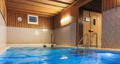 Agréable appartement pour 4 personnes avec piscine, WIFI, TV, balcon et vue panoramique
