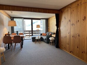 TV - Nice apartment for 4 guests with pool, WIFI, TV, balcony and panoramic view (Acletta)