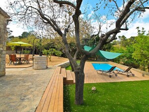Outdoor dining - Wonderful private villa for 4 guests with private pool, WIFI, TV, patio and panoramic view (Inca)