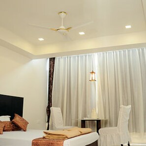 AC Premium Room | Air conditioning - Hotel Sri Kamal International (Solapur)