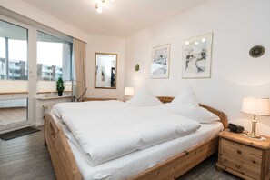 1 Schlafzimmer, Reisekinderbett, WLAN, Bettwäsche