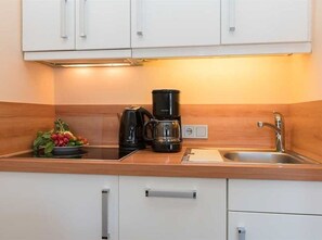 Fridge, dishwasher, high chair - House 55 degrees north (Wenningstedt-Braderup (Sylt))