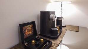Exclusive-Zimmer, 2 Schlafzimmer, Poolblick, Poolseite | Kaffee und/oder Kaffeemaschine