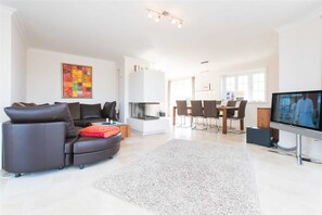 Immagine non classificata, 2 di 21, pulsante