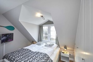 2 Schlafzimmer, Reisekinderbett, WLAN, Bettwäsche