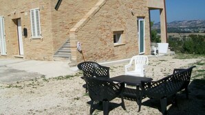 Outdoor dining - Affittacamere (Recanati)