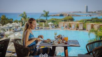 Petit déjeuner buffet compris tous les jours