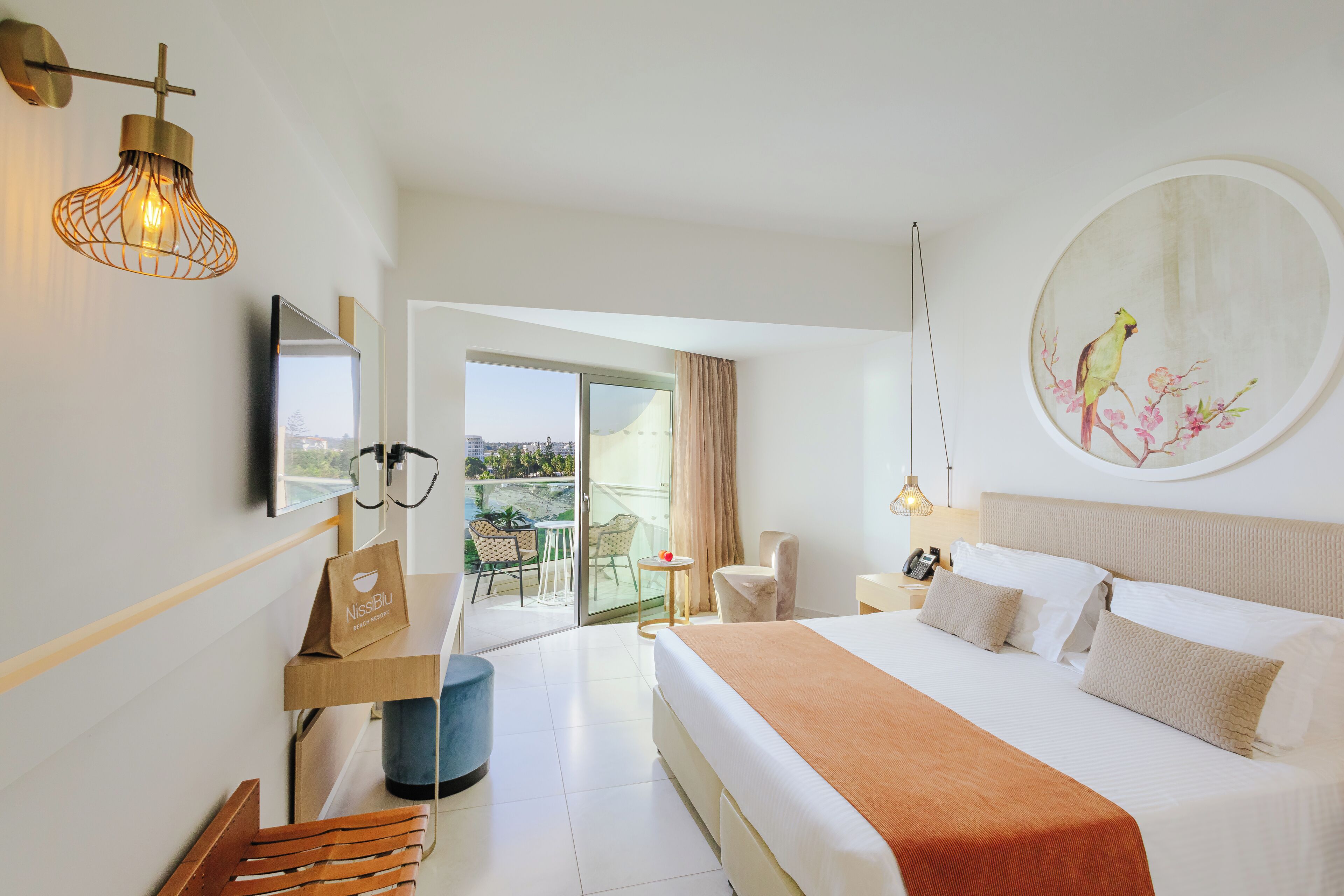 1 bedroom, in-room safe, desk, laptop workspace