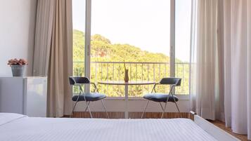 Kamer, 1 twee- of 2 eenpersoonsbedden | Gratis wifi, beddengoed