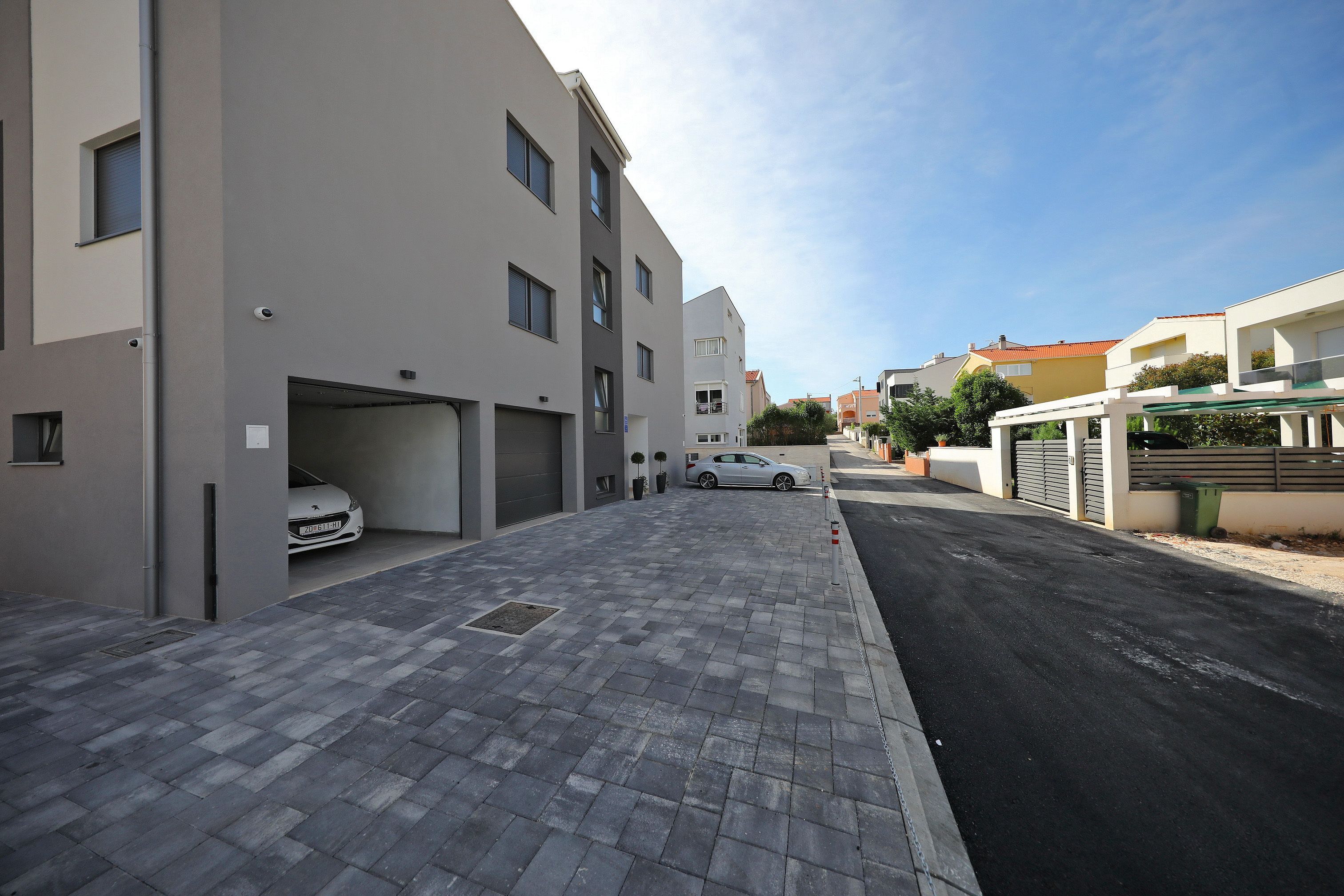 free self-parking, free valet parking