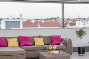 Superior with Roof Terrace and Jacuzzi | Terrace/patio