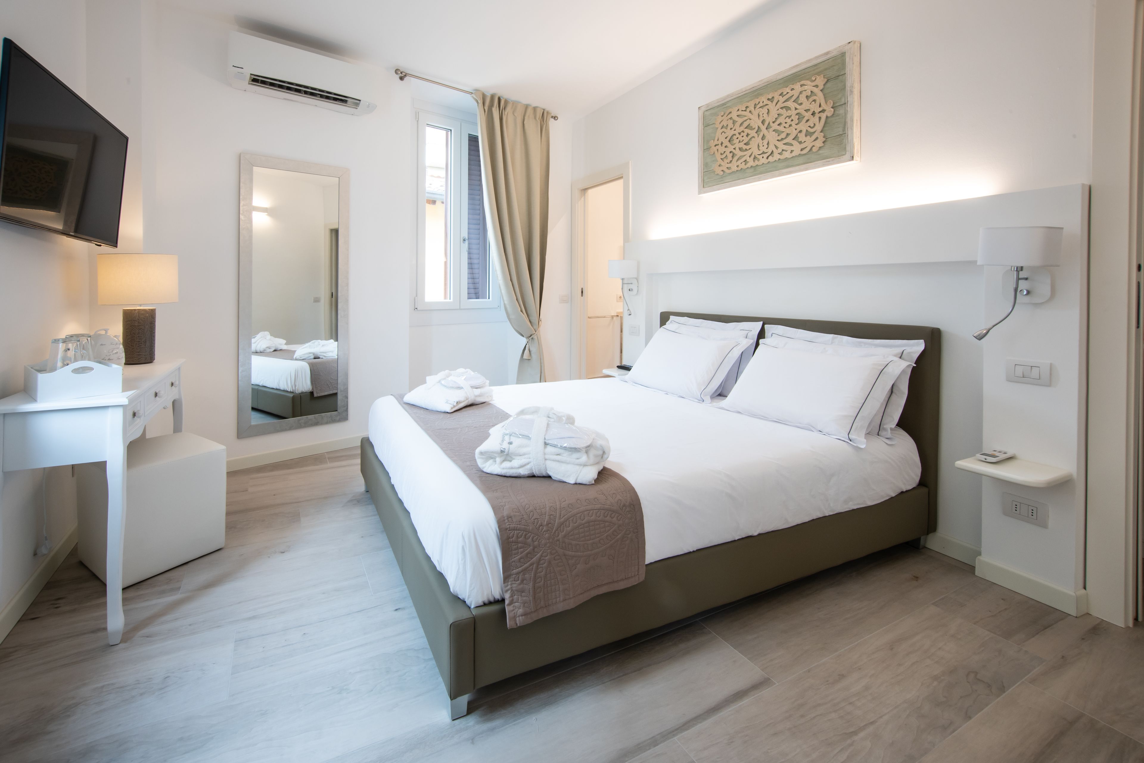 Superior-Doppelzimmer | Hochwertige Bettwaren, Daunenbettdecken