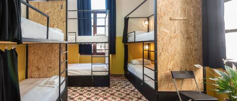 Comfort Shared Dormitory, Mixed Dorm (6 beds) | Premium bedding, blackout drapes, soundproofing, free WiFi