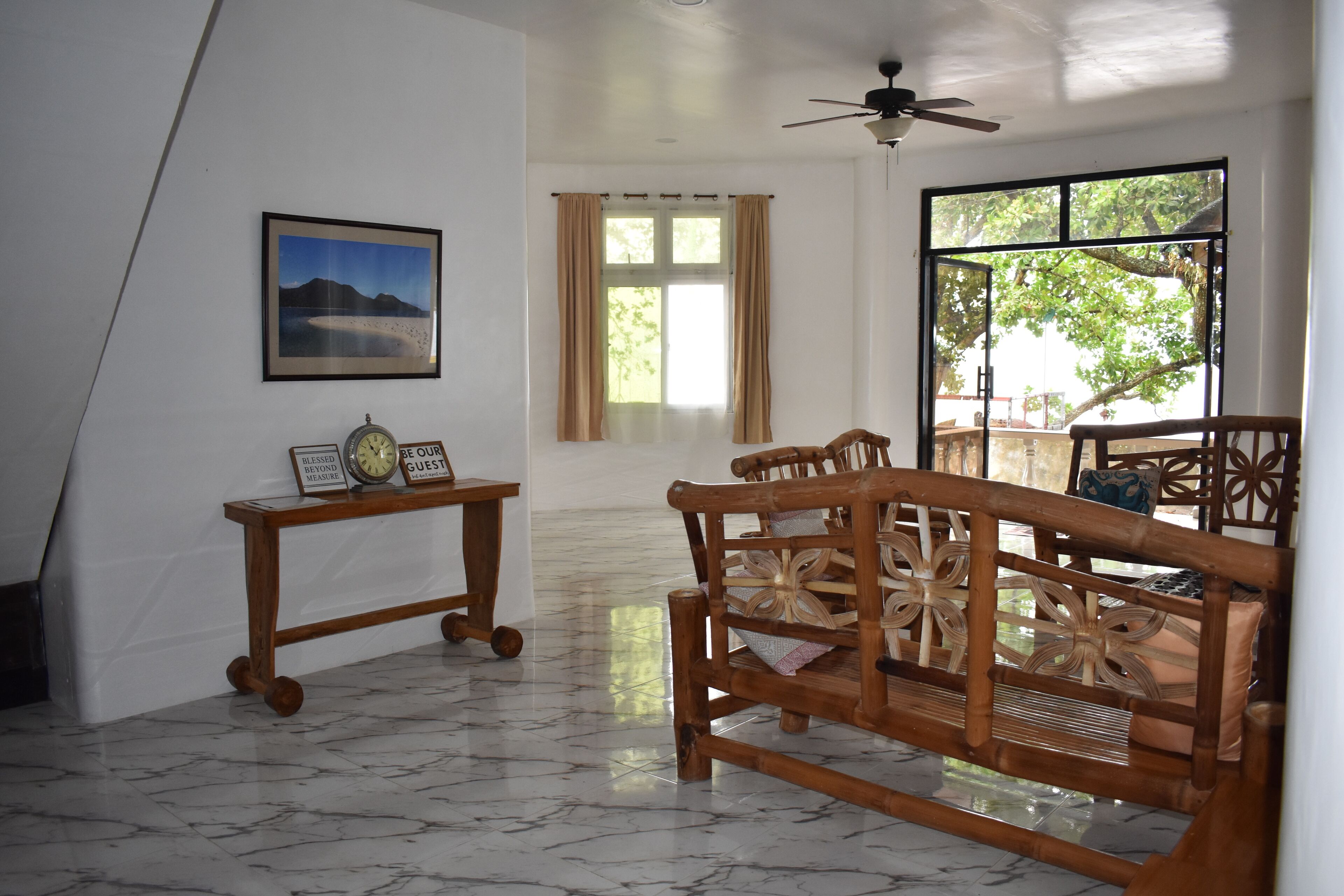 Premier House, 2 Bedrooms, Beach View, Beachfront | Living area | 32-inch LED TV with cable channels, TV