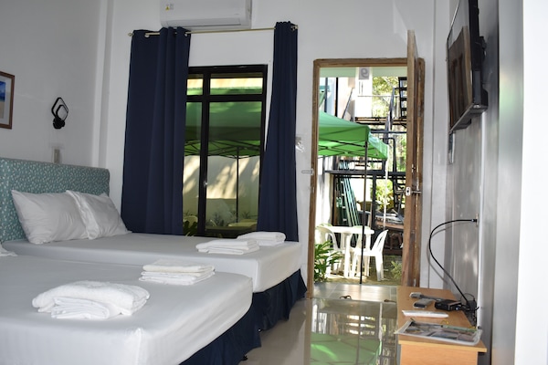 Comfort Studio | Peralatan tempat tidur premium, langsir/tirai gelap terus, kalis bunyi