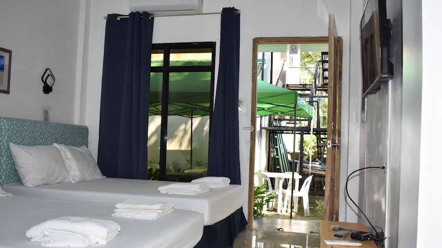 Seaside Travelers Inn by Camiguin Island Home