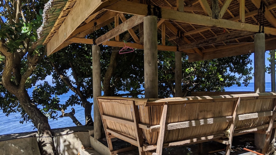 Seaside Travelers Inn by Camiguin Island Home