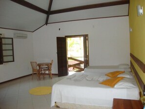 Minibar, schallisolierte Zimmer, kostenloses WLAN, Bettwäsche