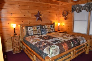 1 bedroom, iron/ironing board, free WiFi, bed sheets - Cozy Cabin 5 mi 2 Dollywood! Jan & Feb free day for every 2 days & under 100 PN (Pigeon Forge)