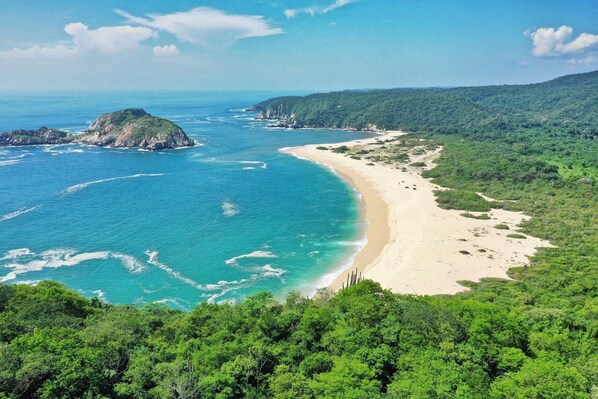 Deluxe Apartment, 2 Bedrooms, Accessible, Ocean View | Beach