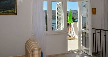 Semi detached house in nature for family vacations