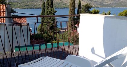 Semi detached house in nature for family vacations