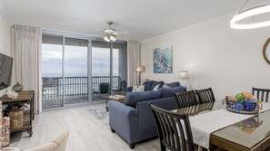 Tv, bøger, videobibliotek