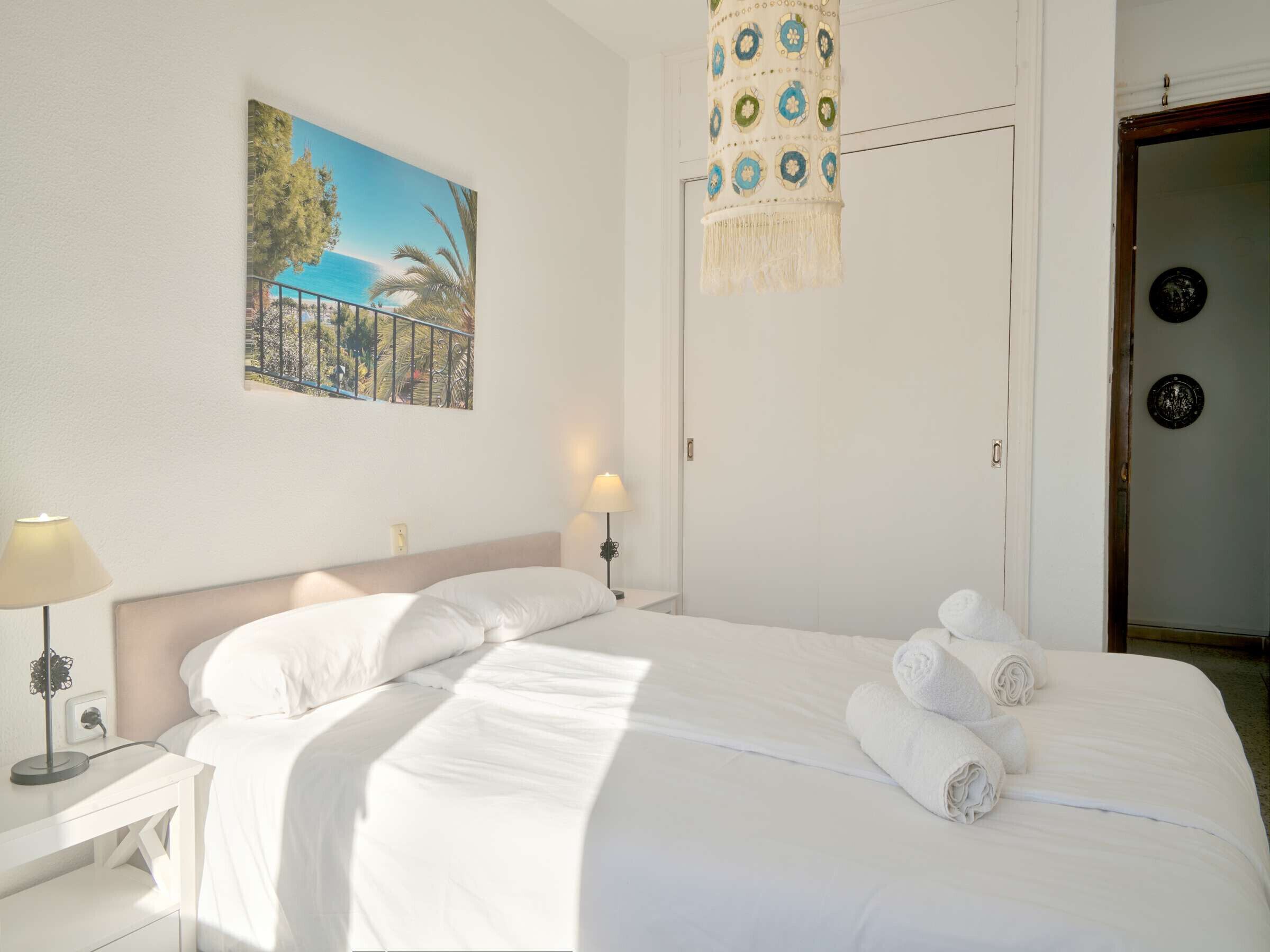 2 dormitorios, tabla de planchar con plancha, wifi gratis y ropa de cama