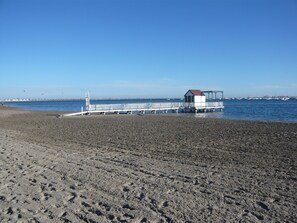Vlak bij het strand