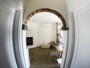 Smart TV, video games