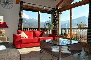 TV, fireplace, DVD player, foosball