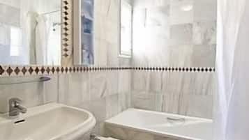 Bañera y bidé
