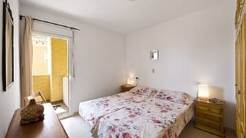 3 Schlafzimmer, Bügeleisen/Bügelbrett, WLAN