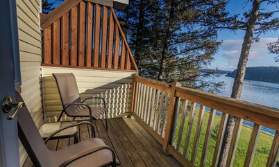 Awesome View Vacation Rentals: The Mermaid Lair