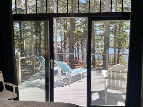 Acadia Long Pond Waterfront 75 ft to Dock Modern Cottage Sleeps 5 