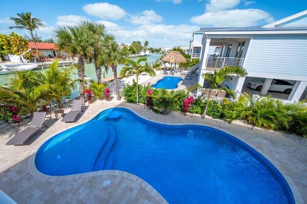 Outdoor pool, a heated pool