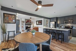 Dining - Newly renovated 2BR Downtown, Main St, PCMR (Park City)